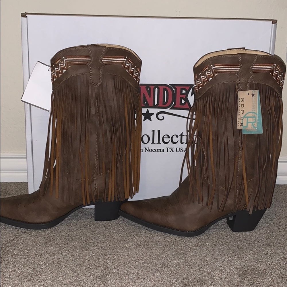 Fringe Cavender’s Roper Cowgirl Boots